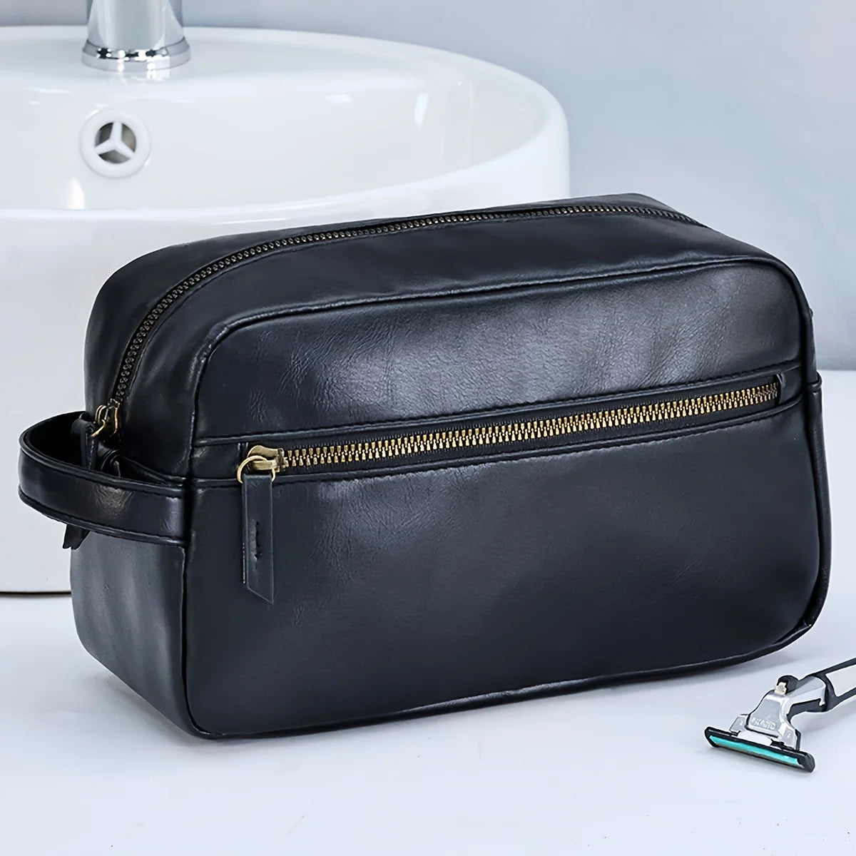 Trousse de Toilette Luxe Cuir Noir avec Poignée et Poche Zip
